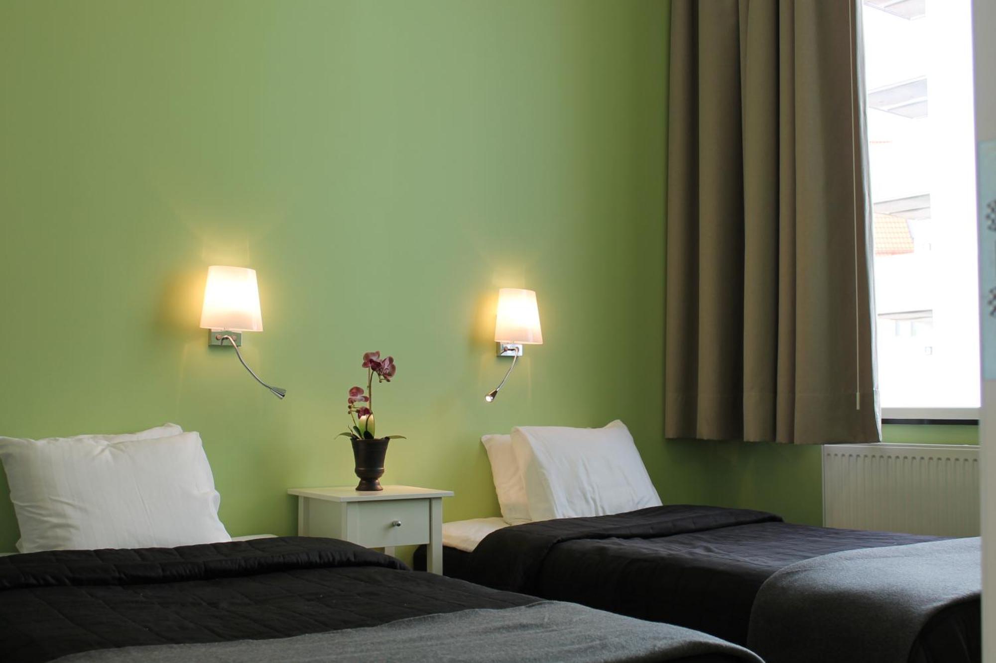 Hotel Torslanda Gothenburg Exterior photo