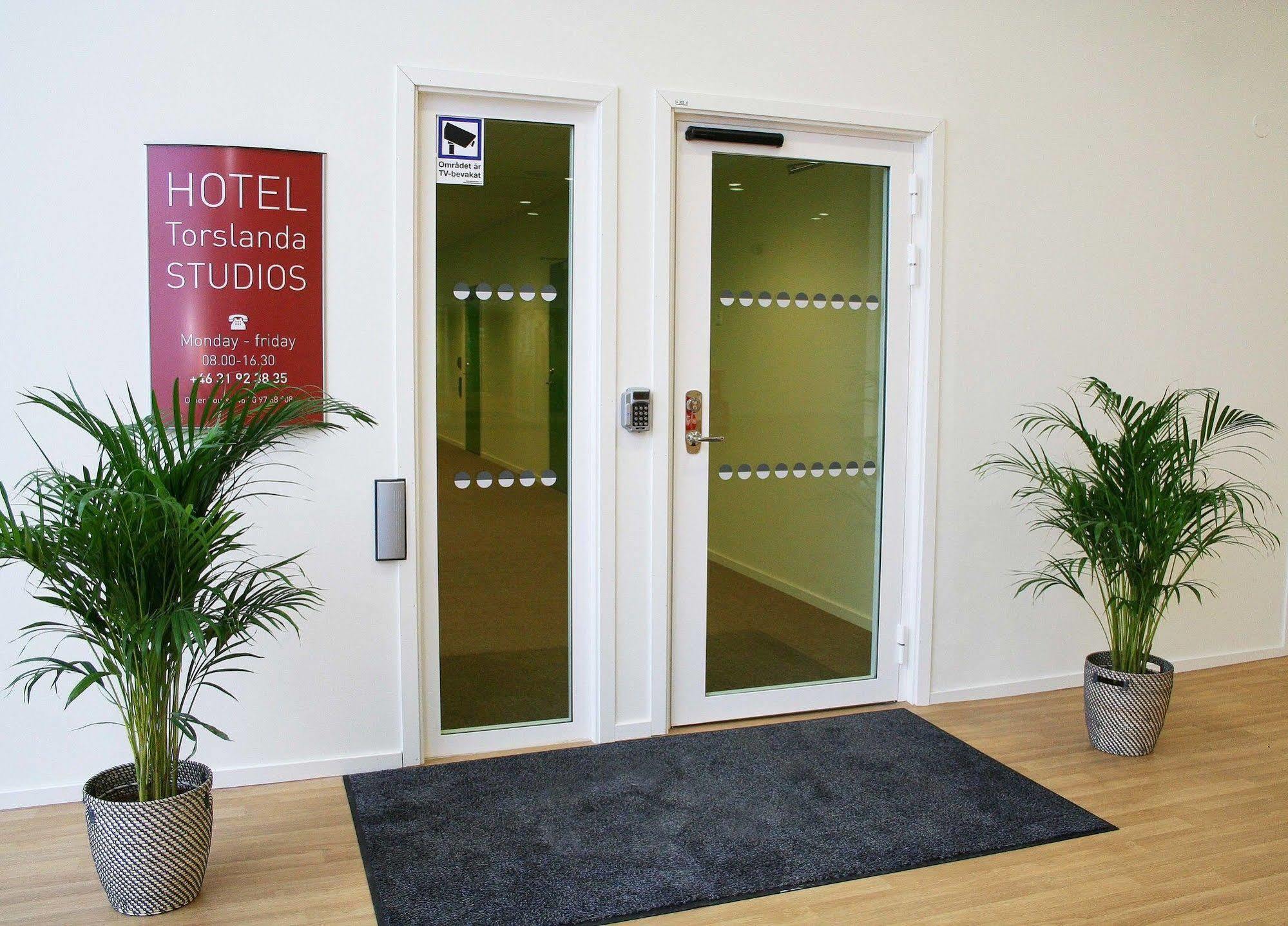 Hotel Torslanda Gothenburg Exterior photo